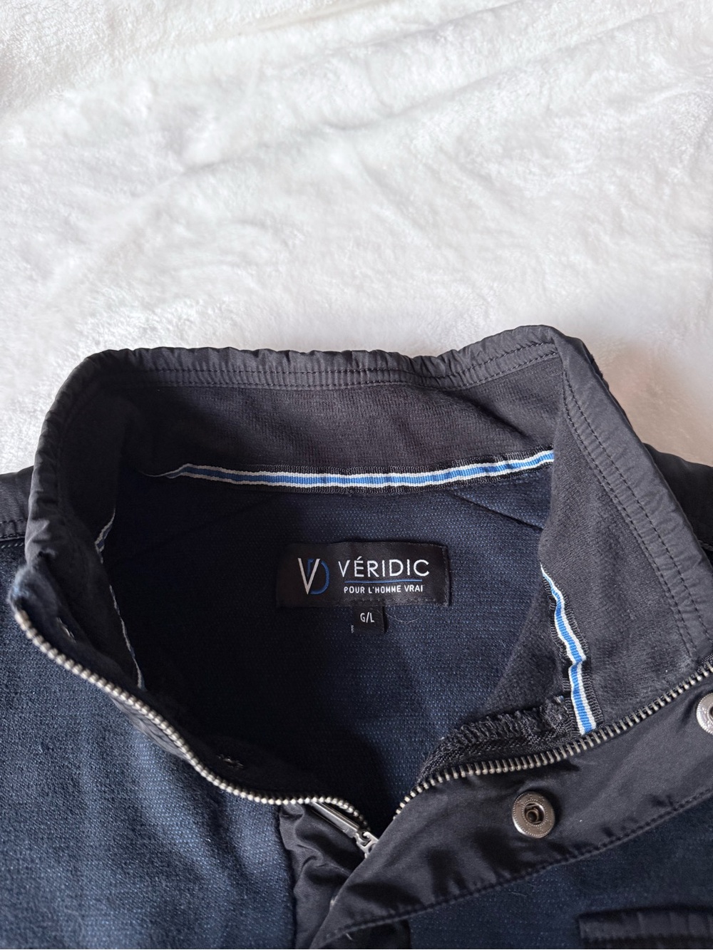 Men's Black Zip-Up Sweater Jacket - Picture 3 of 9